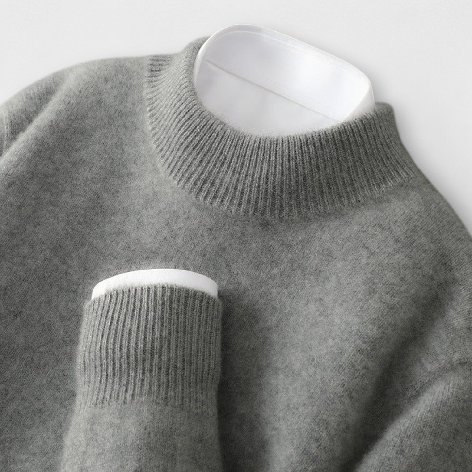 Elden™ | Cashmere Mock-Neck Sweater